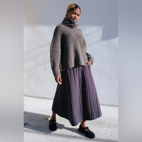 Black Crane Quilted Skirt in Plum Sz L - Picture 12 of 16